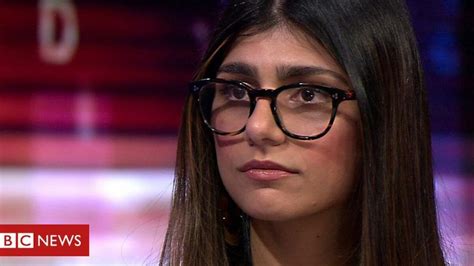 Mia Khalifa Se Masturbe Porn Videos 